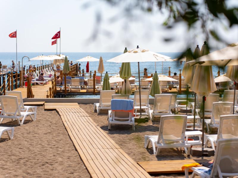 Rose Garden Premium Hotel