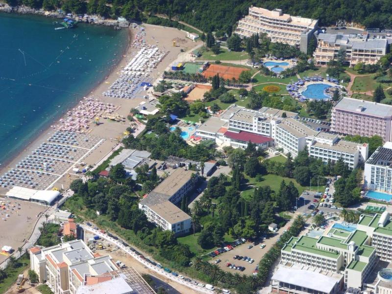 Montenegro Beach Resort