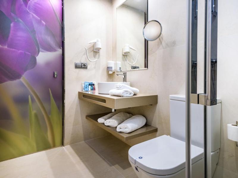 Sumus Hotel Monteplaya