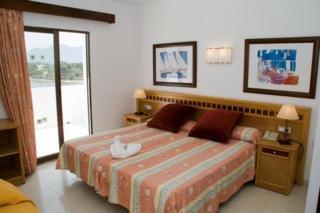 Hotel More