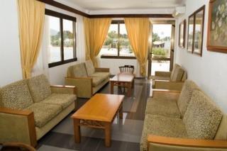 Hotel More