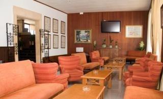 Hotel More