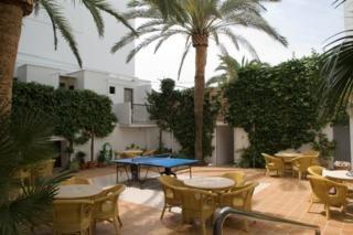 Hotel More