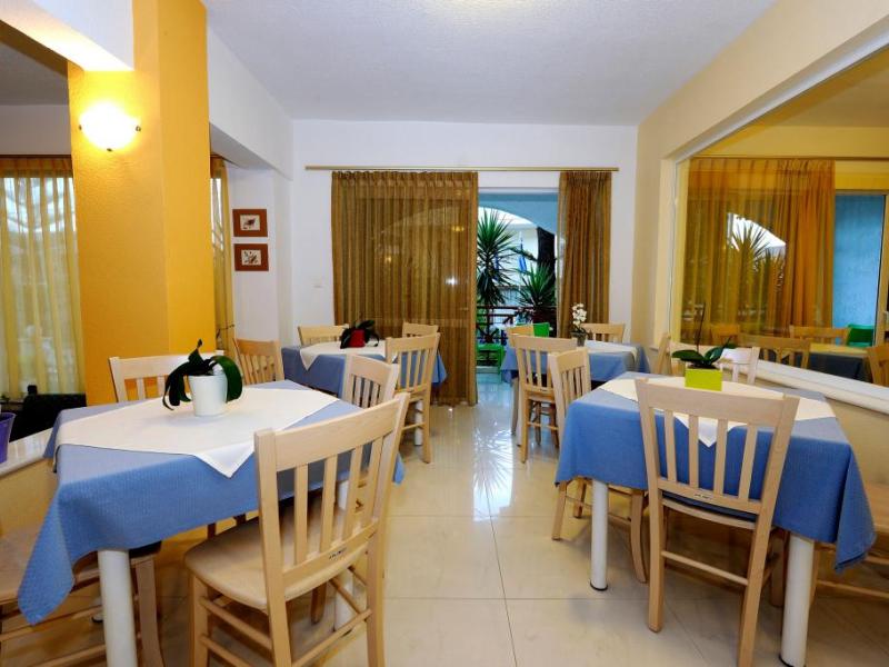 Apollon Hotel Apartments