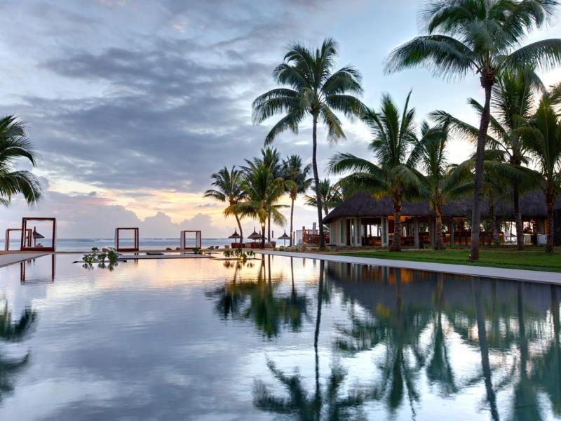 Outrigger Mauritius Beach Resort 