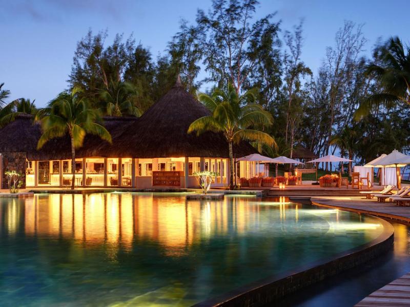 Outrigger Mauritius Beach Resort 