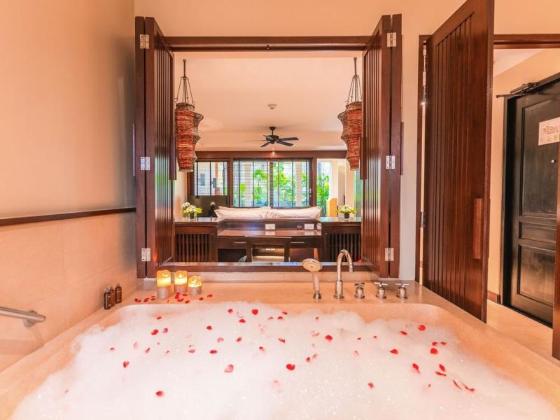 Paradox Resort Phuket