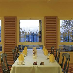 Movenpick Tower & Suite Doha