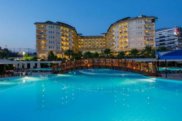 Отель Mukarnas Spa Resort Турция, Окурджалар, фото 1