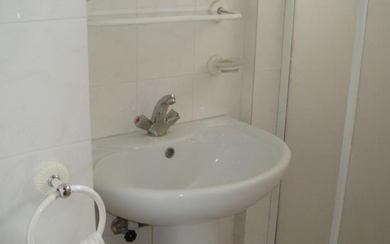 Musti'S Family Apart