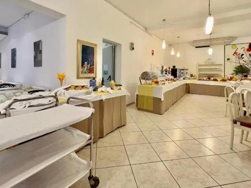 Hotel Myriam