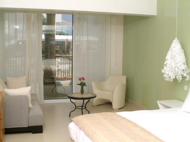 Napa Mermaid Hotel & Suites