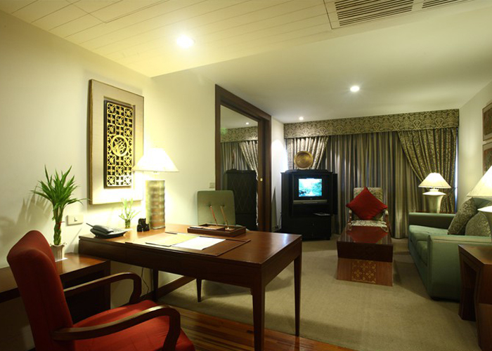 Narai Hotel