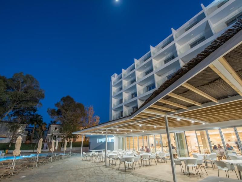 Narcissos Waterpark Resort