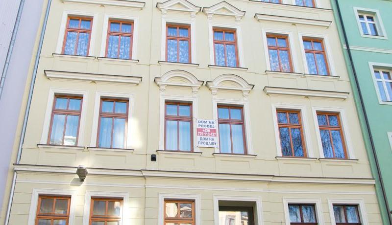 Natali Apartments