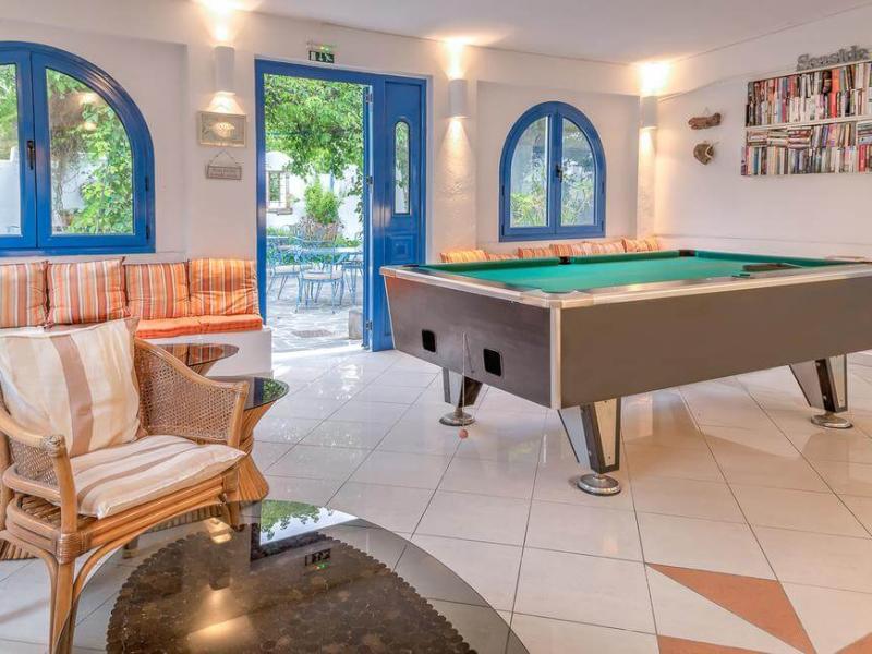 Nathalie Hotel