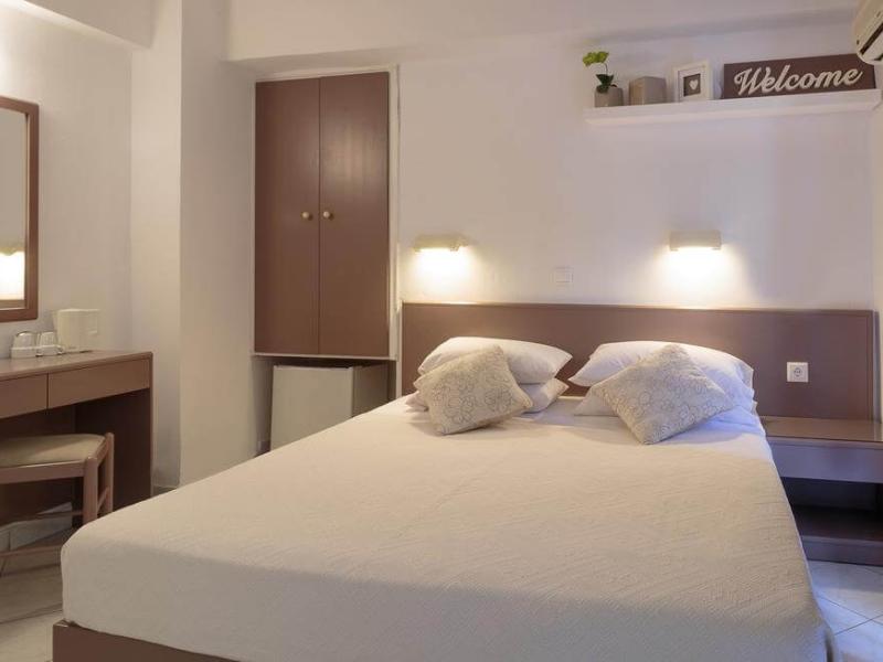 Nathalie Hotel