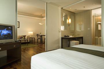 The Duchess Hotel and Residences