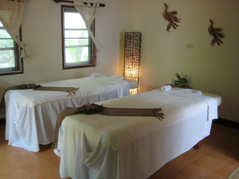Natural Wing Health Resort & Spa