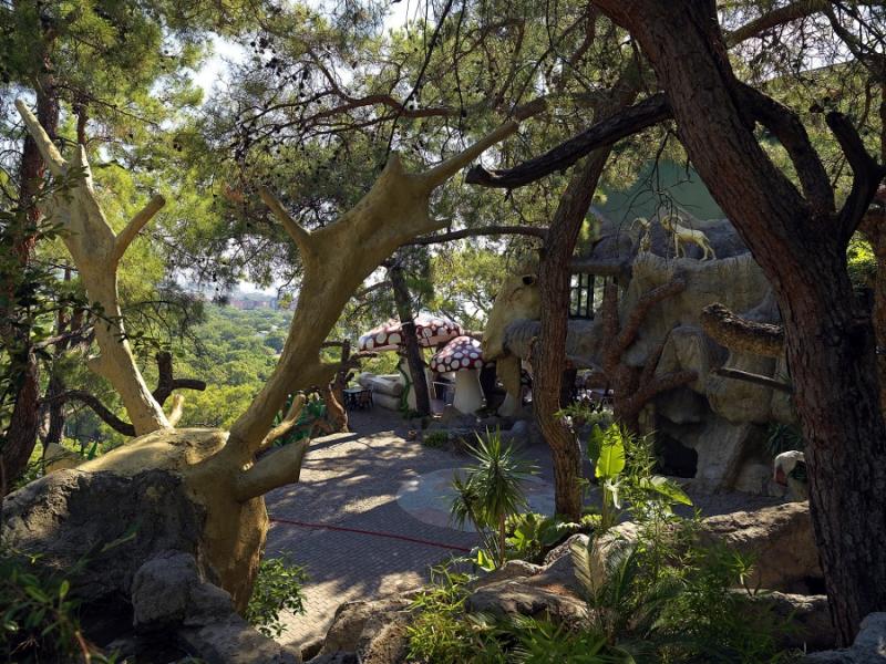 Holiday Area Green Resort