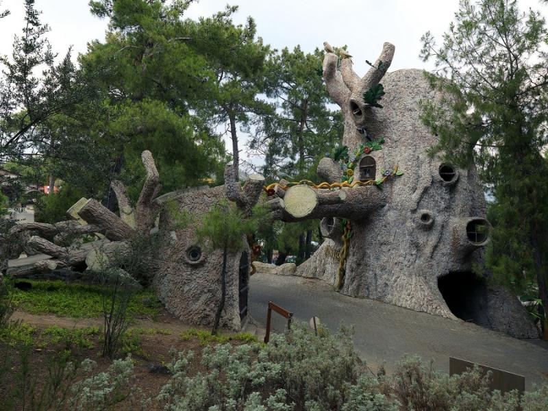 Holiday Area Green Resort