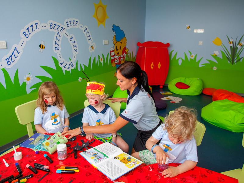 Family Life Nausicaa Beach