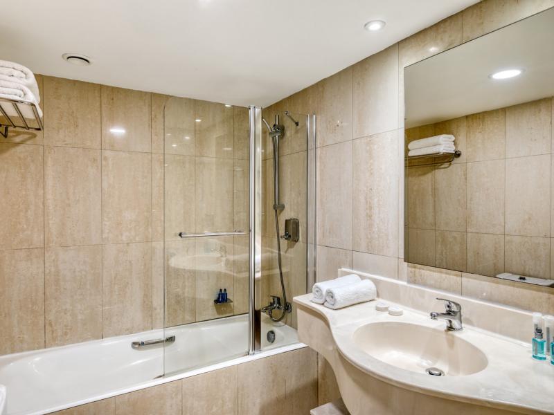 Family Life Nausicaa Beach