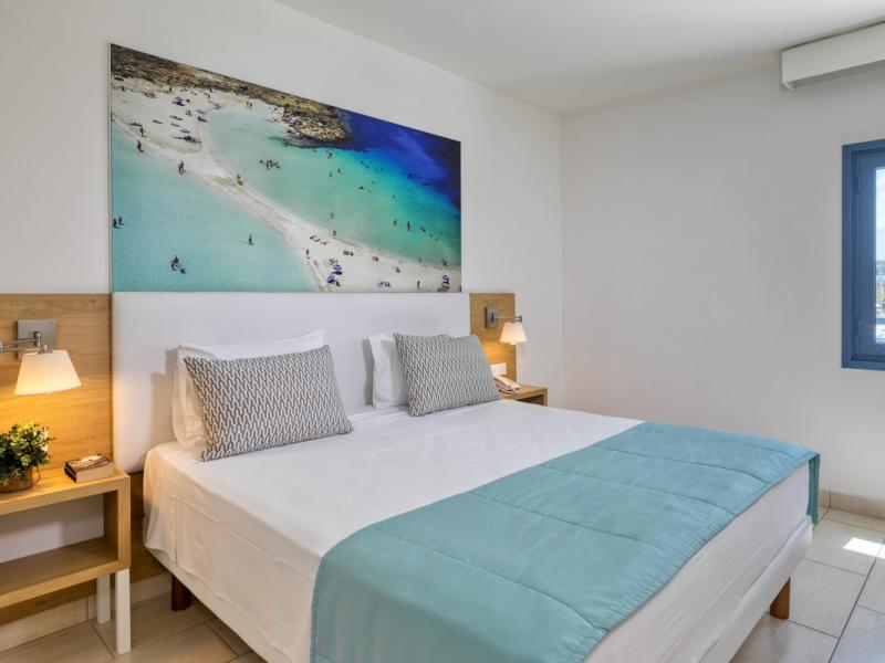 Family Life Nausicaa Beach