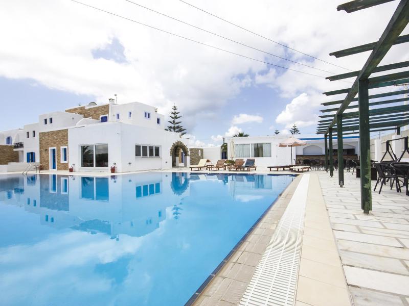 Naxos Holidays Hotel