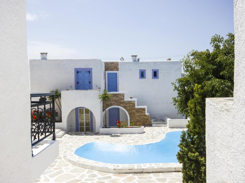 Naxos Holidays Hotel