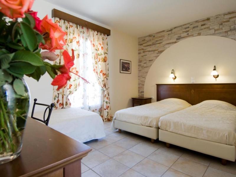 Naxos Palace Hotel
