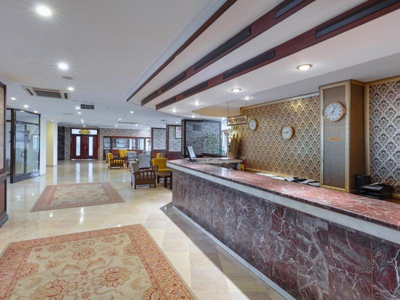 Nazar Beach City & Resort Hotel