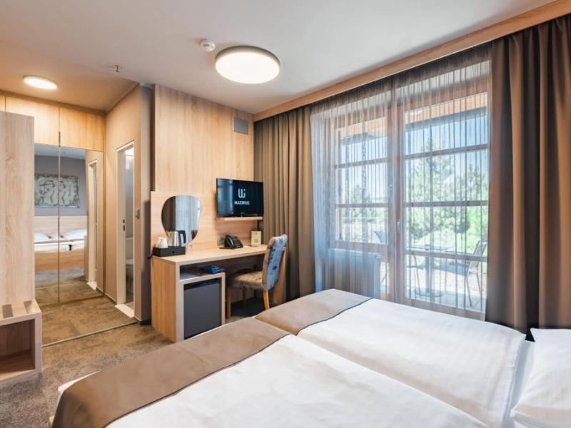 Maximus Resort
