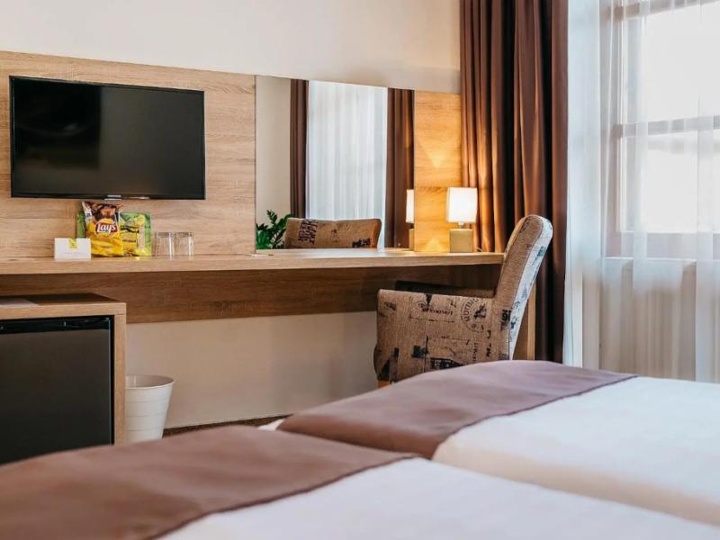 Maximus Resort