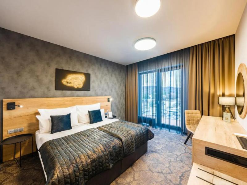 Maximus Resort