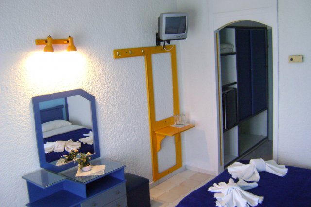Neapolis Hotel