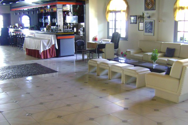 Neapolis Hotel
