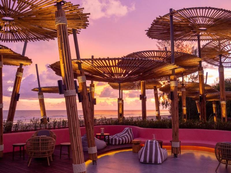 Apsara Beachfront Resort and Villa