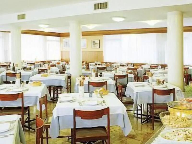 Nelson Hotel