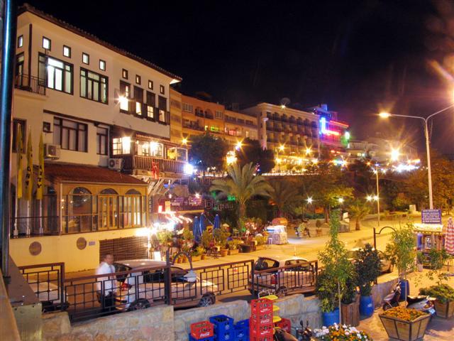 Kleopatra Neray Hotel