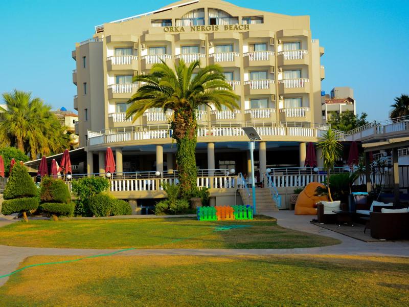 Premier Nergis Beach