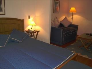 MR. Hotel