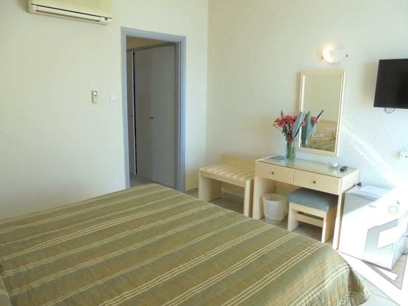 New Aegli Hotel