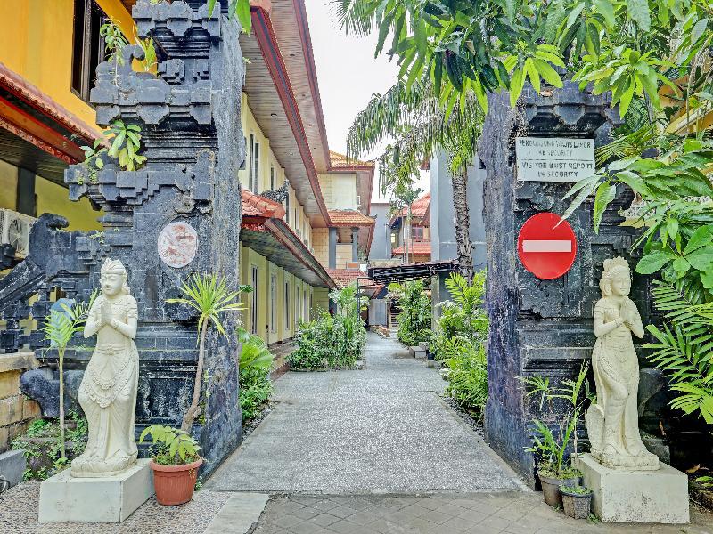 Collection O 91081 New Arena Hotel