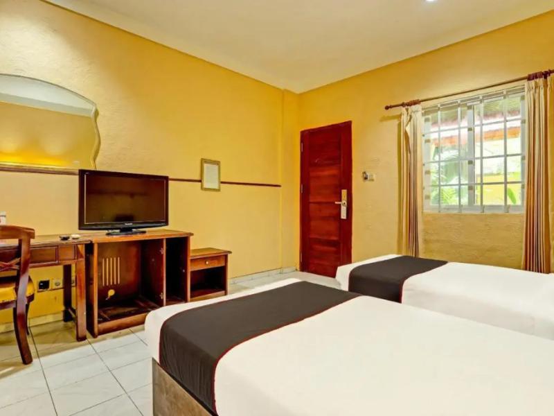 Collection O 91081 New Arena Hotel