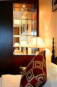 New Era Hotel