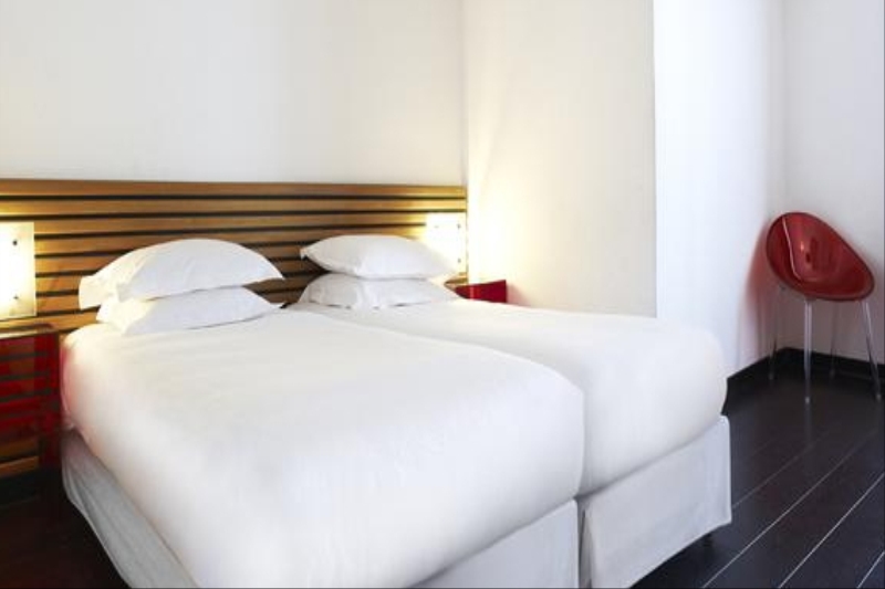 New Hotel Saint Charles