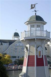 New Port Bay Club