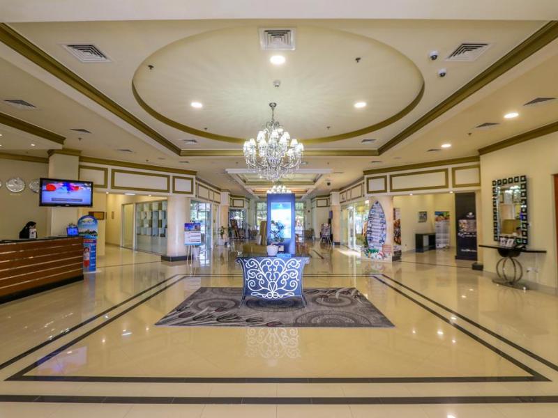 BM Acacia Hotel & Apartments