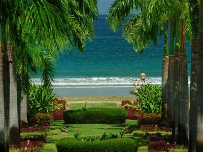 Nexus Resort Karambunai
